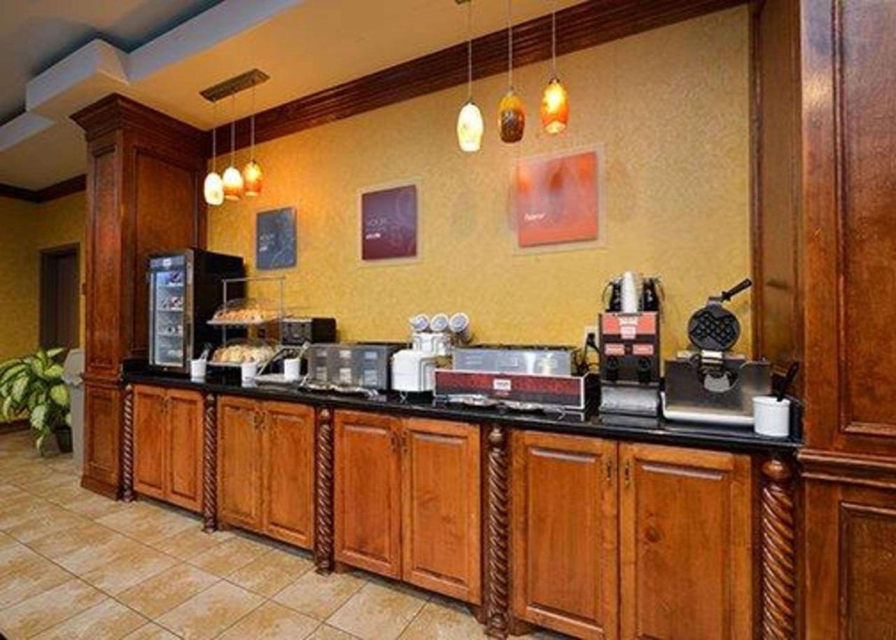 Comfort Suites Bay City Zewnętrze zdjęcie